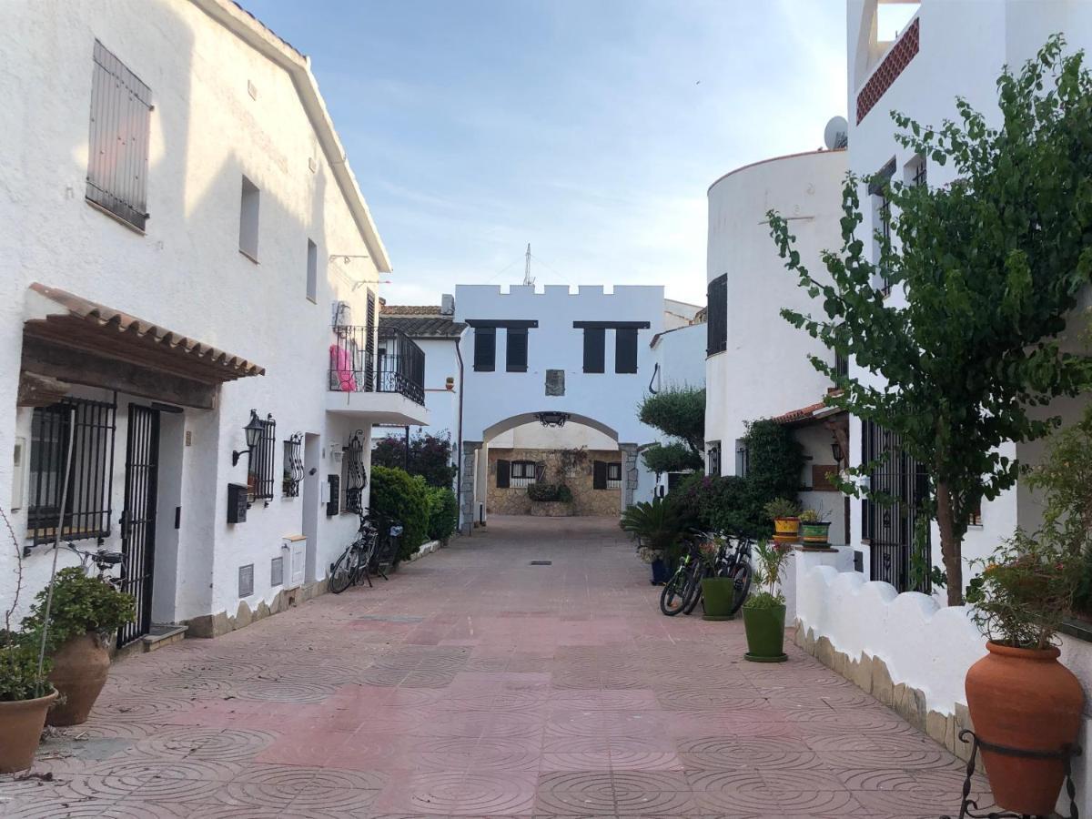 艾姆布里亚布拉瓦Casa Cartago别墅 外观 照片